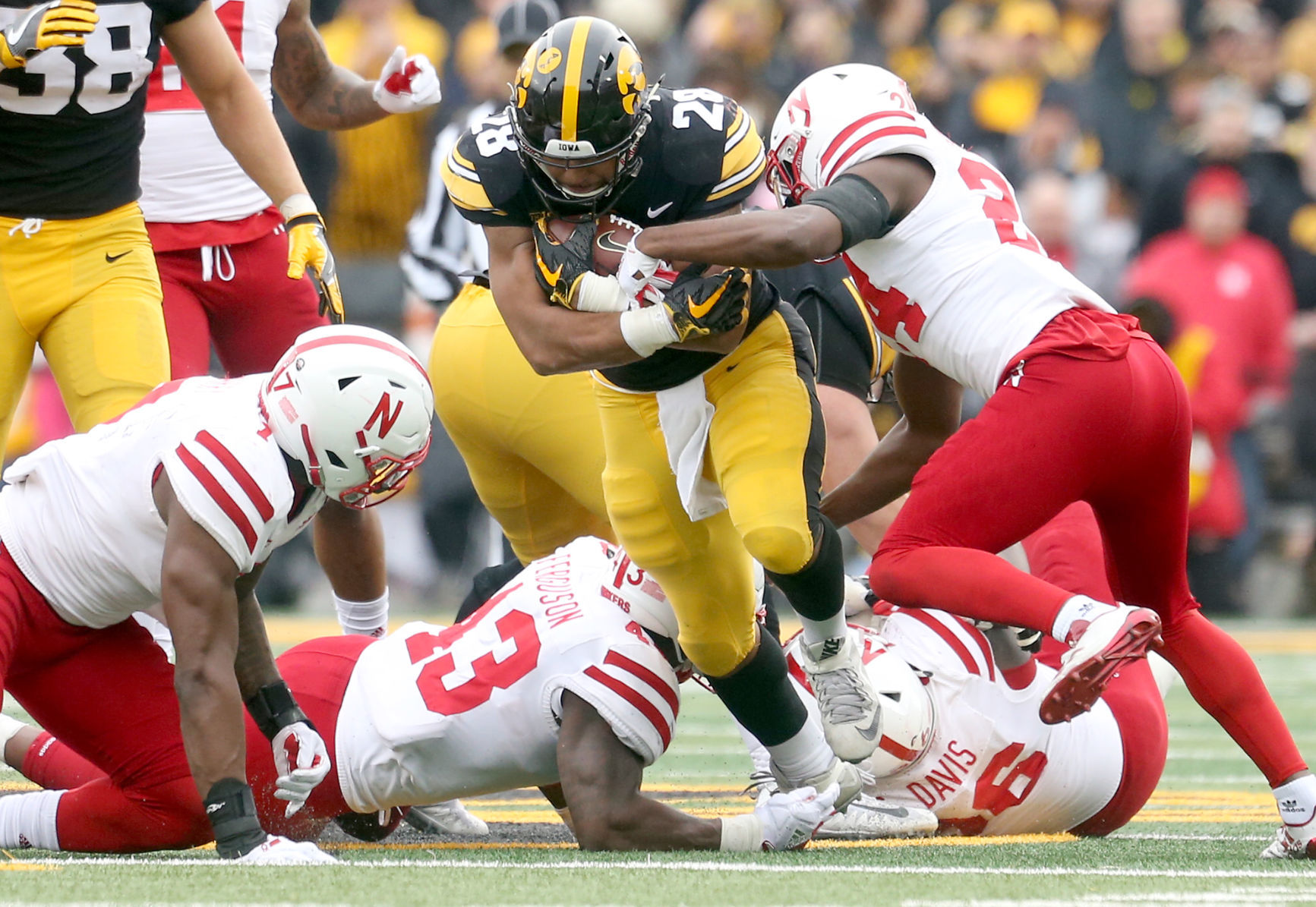 112318-Iowa-Football-031